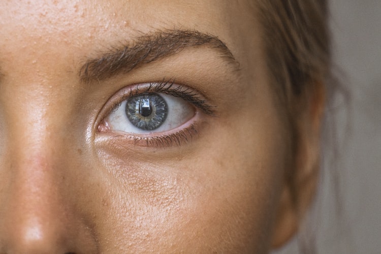 The Psychological Impact of Tint Colours in Home Spaces